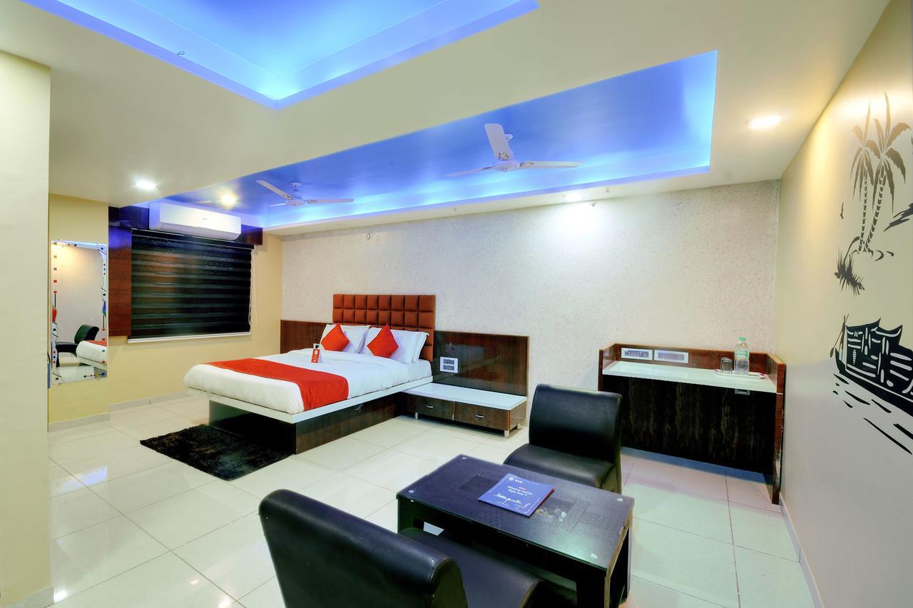 Hotel Hillton Gandhinagar Exterior photo